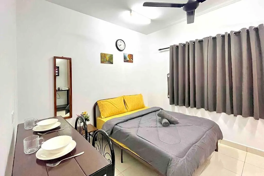 Alanis Residence Studio @ Klia Sepang Apartment