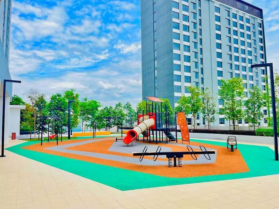 Alanis Residence Studio @ Klia Sepang 0*,
